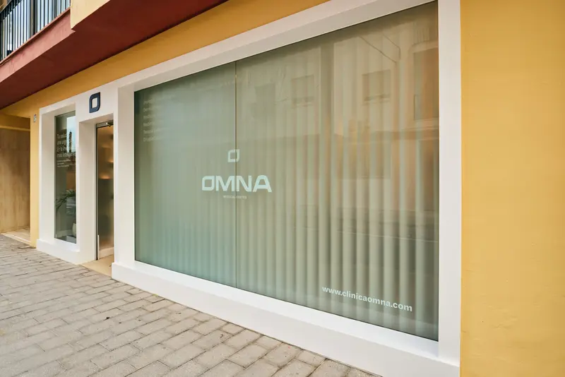 Clínica OMNA · AB Marketing Ibiza